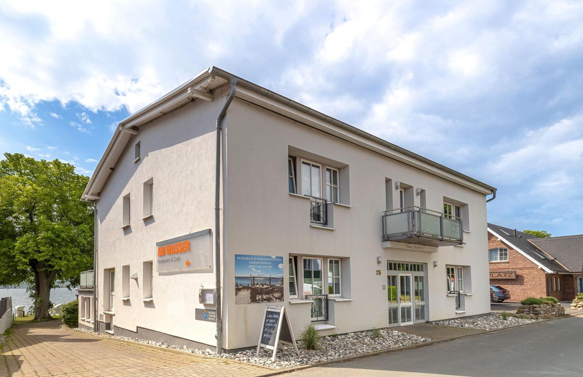 Haus Seeblick Mit 9 Wohnungen Alt Reddevitz Екстер'єр фото